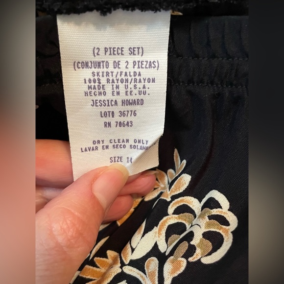 Jessica Howard 2pc Maxi Skirt and Jacket Black and Yellow, size 14 - Picture 13 of 14